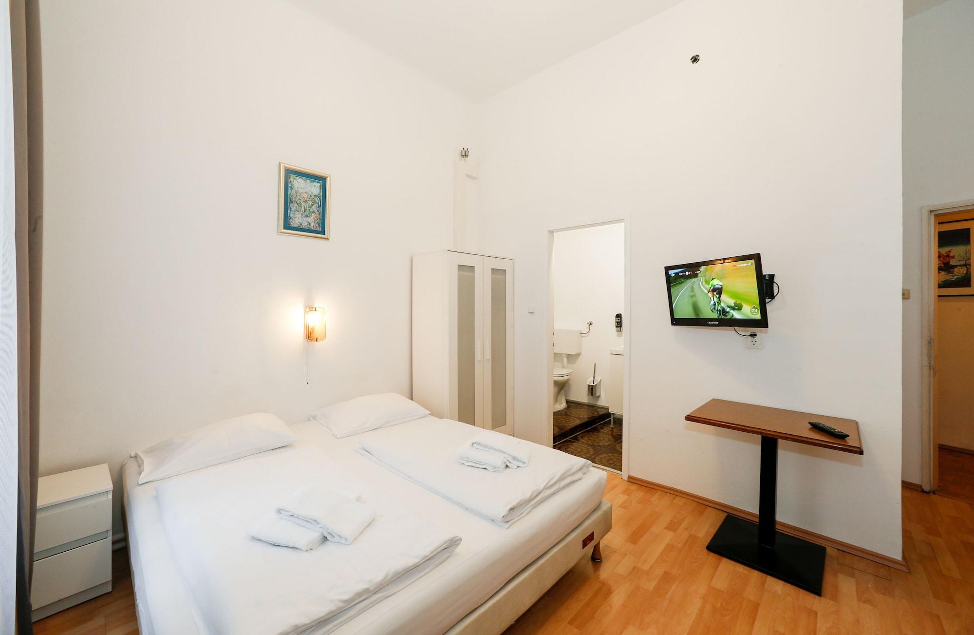 Timeout City Hotel, 5 Min To City Center, Self Check In Wiedeń Zewnętrze zdjęcie