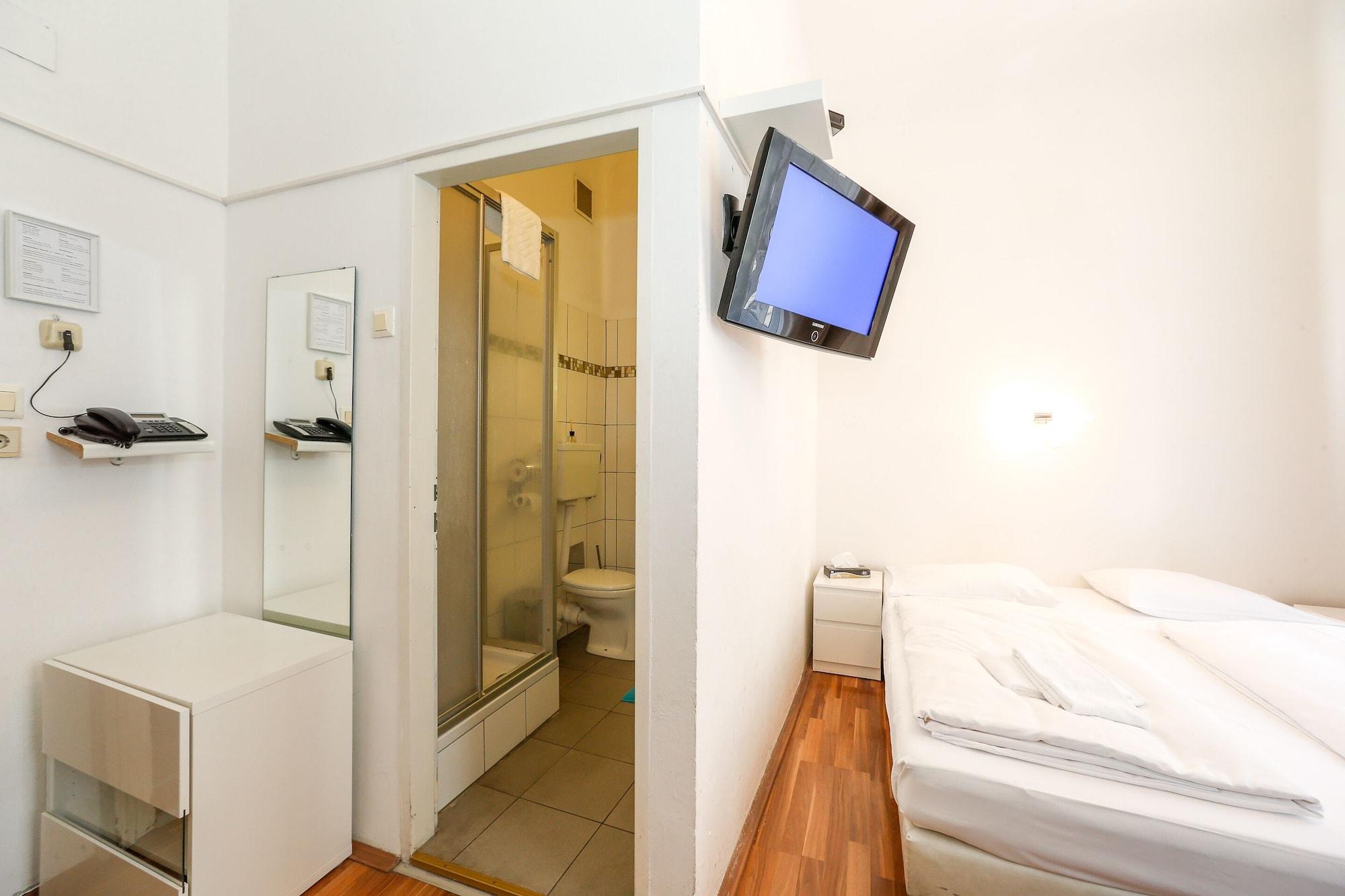 Timeout City Hotel, 5 Min To City Center, Self Check In Wiedeń Zewnętrze zdjęcie