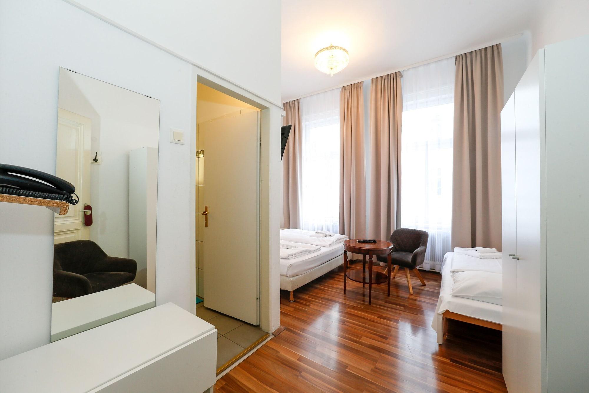 Timeout City Hotel, 5 Min To City Center, Self Check In Wiedeń Zewnętrze zdjęcie