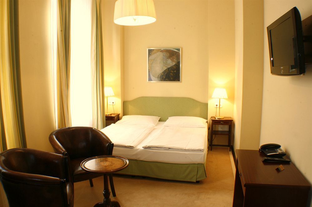 Timeout City Hotel, 5 Min To City Center, Self Check In Wiedeń Zewnętrze zdjęcie