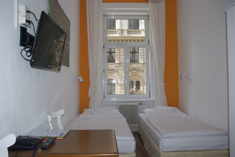 Timeout City Hotel, 5 Min To City Center, Self Check In Wiedeń Zewnętrze zdjęcie