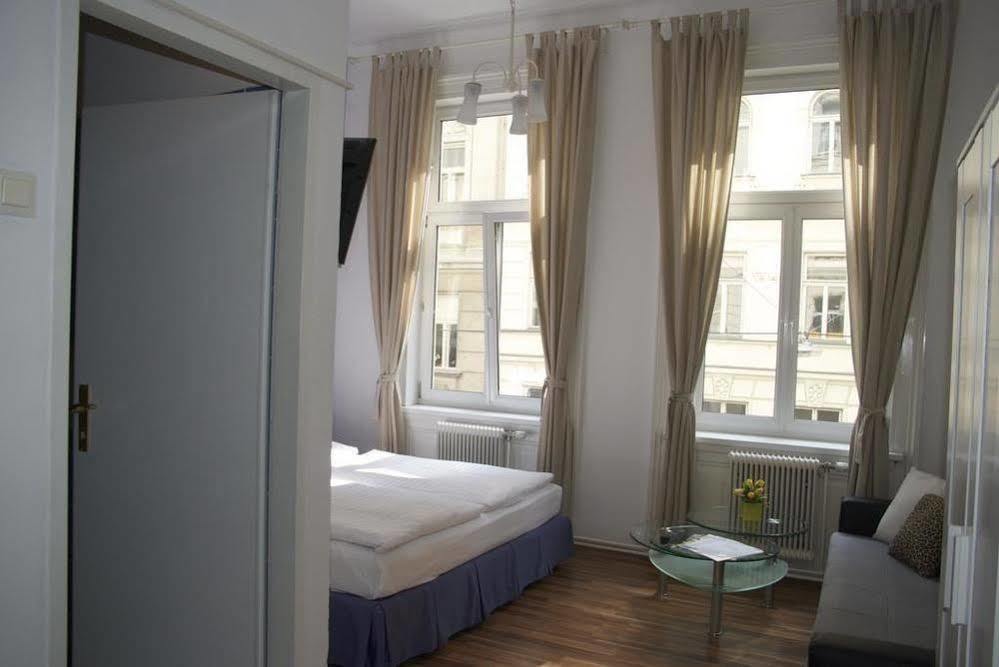 Timeout City Hotel, 5 Min To City Center, Self Check In Wiedeń Zewnętrze zdjęcie