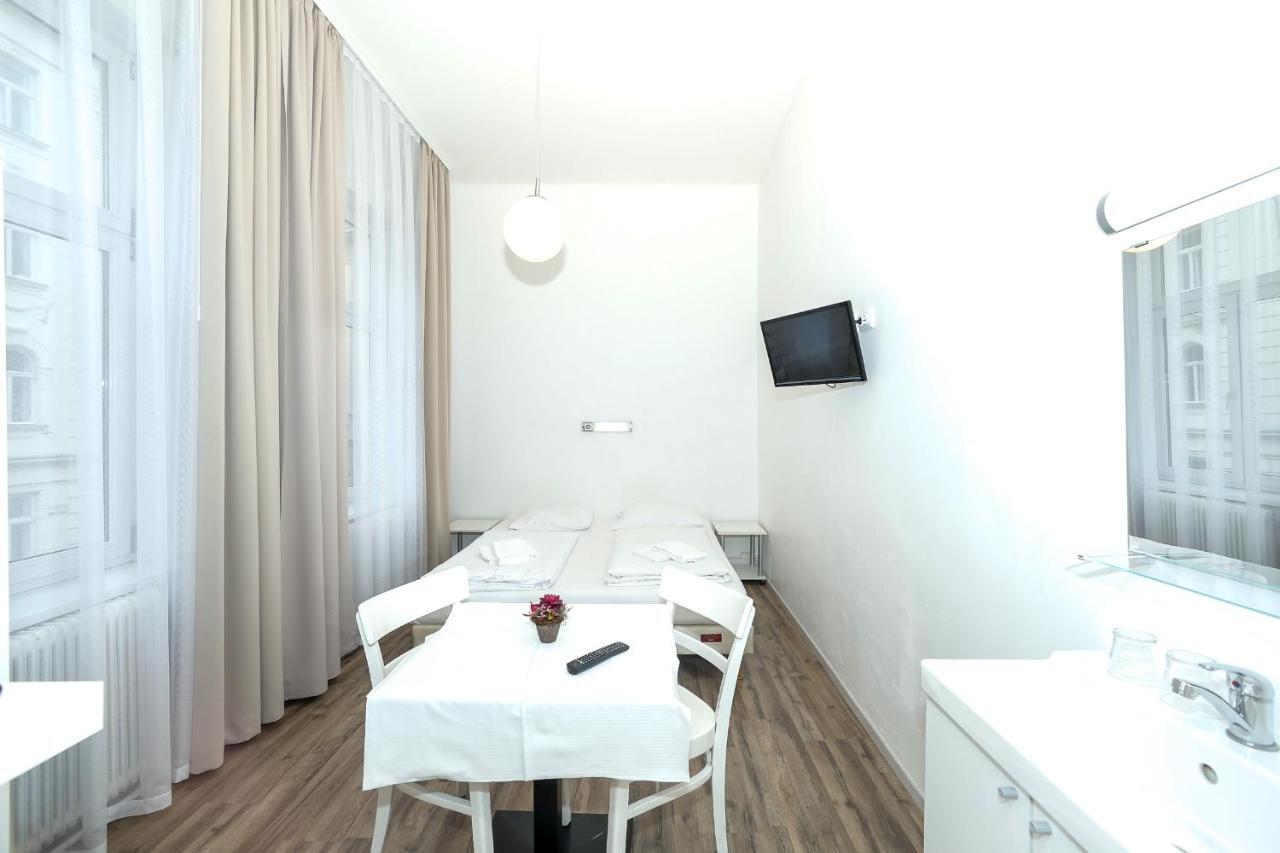 Timeout City Hotel, 5 Min To City Center, Self Check In Wiedeń Zewnętrze zdjęcie