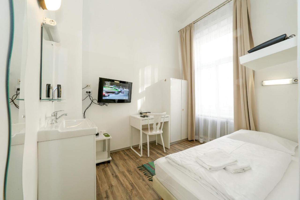 Timeout City Hotel, 5 Min To City Center, Self Check In Wiedeń Zewnętrze zdjęcie